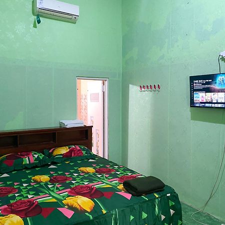 Parikesit Guest House Yogyakarta Extérieur photo