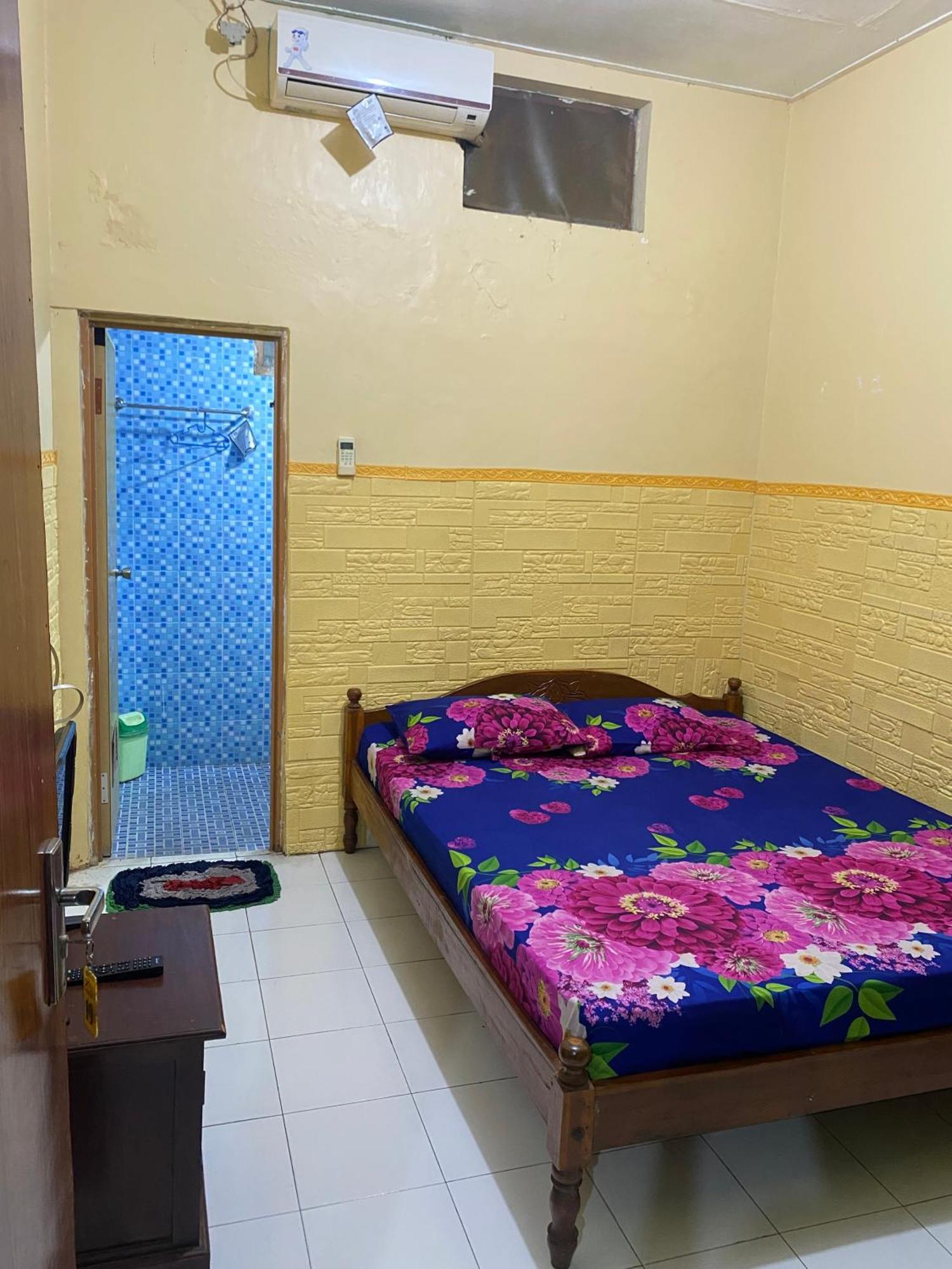 Parikesit Guest House Yogyakarta Extérieur photo